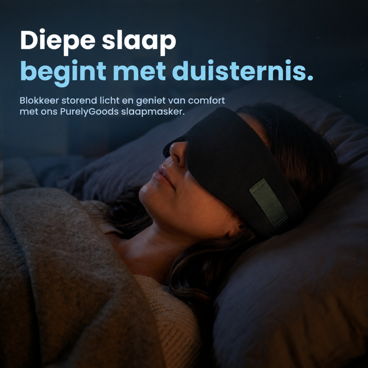 Vrouw slaapt met zwart PurelyGoods slaapmasker dat storend licht blokkeert voor volledige duisternis en comfort.