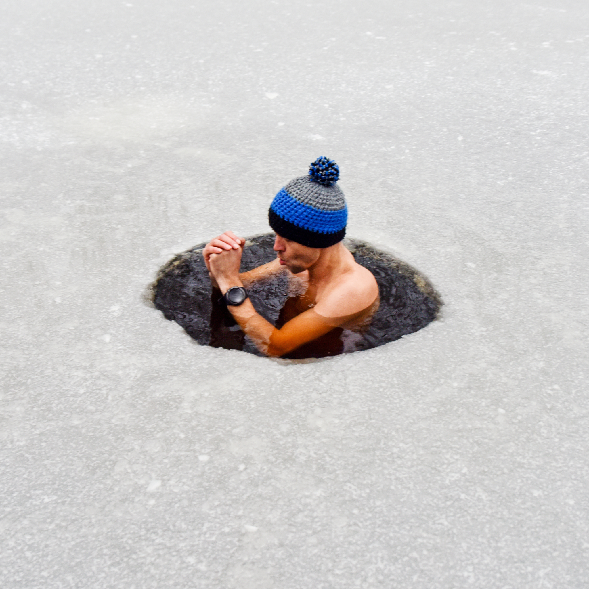 Wim Hof methode ademhaling in ijs