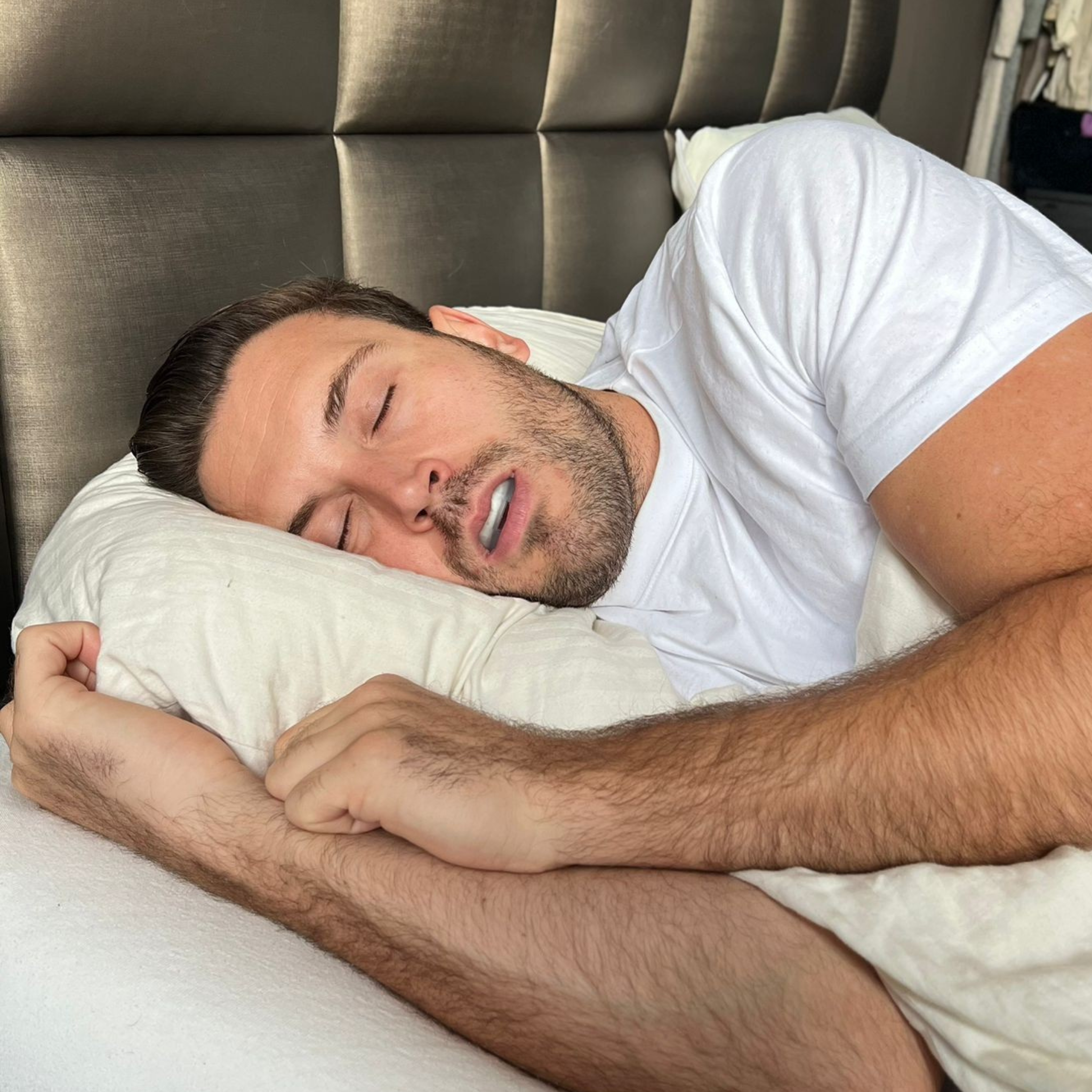 Hoe werkt een snurkbeugel?