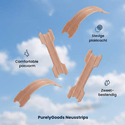 Vier bruine PurelyGoods neuspleisters zweven in de lucht tegen een blauwe hemel met wolken. De productkenmerken worden benadrukt: 'Comfortabele pasvorm', 'Stevige plakkracht' en 'Zweetbestendig'. Onderaan staat de tekst: 'PurelyGoods Neusstrips'. Dit zijn effectieve neuspleisters die ook als anti snurk neusstrip gebruikt kunnen worden.