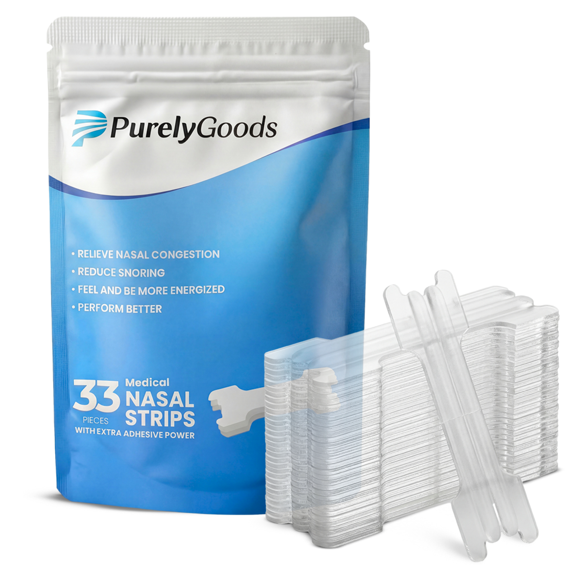 Een verpakking PurelyGoods Nasal Strips (neusstrips) in de kleuren wit en blauw. Op de verpakking staat '33 Medical Nasal Strips' en de voordelen: 'Relieve nasal congestion, Reduce snoring, Feel and be more energized, Perform better'. Naast de verpakking ligt een stapel van de transparante, individueel verpakte neusstrips